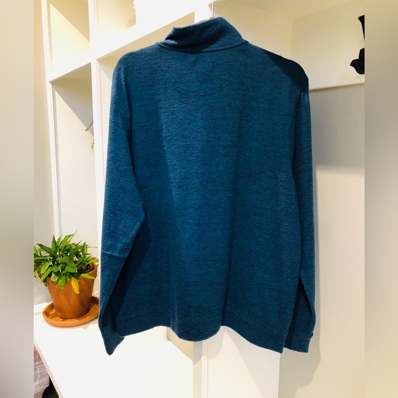 Nordstrom Men’s Sweater Half Zip - Picture 2 of 4